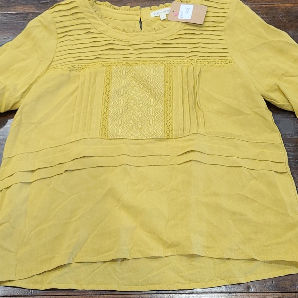 NWT Stevie Hender Gold Tunic Top L